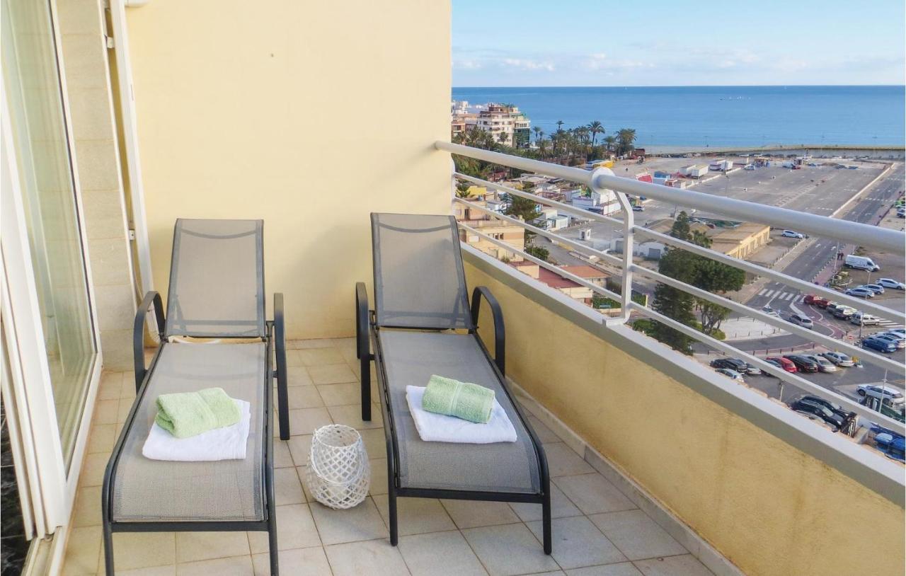 2 Bedroom Stunning Apartment In Torrevieja Exteriör bild