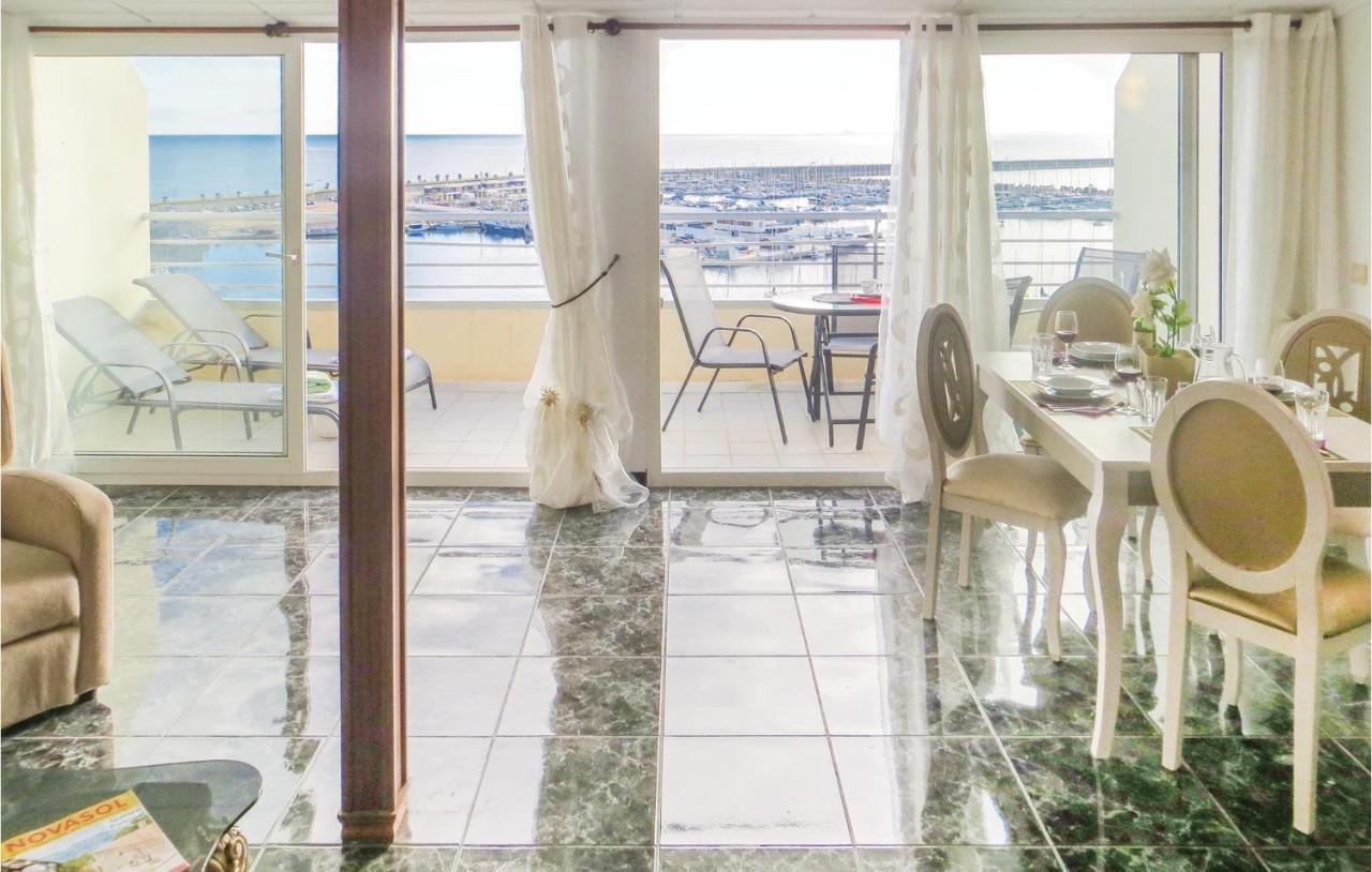 2 Bedroom Stunning Apartment In Torrevieja Exteriör bild